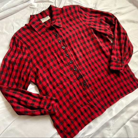 HP⭐️ Vintage 80’s Red and Black Plaid Flannel - Picture 1 of 16